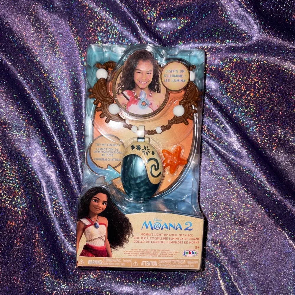 Disney Moana’s Magical Necklace